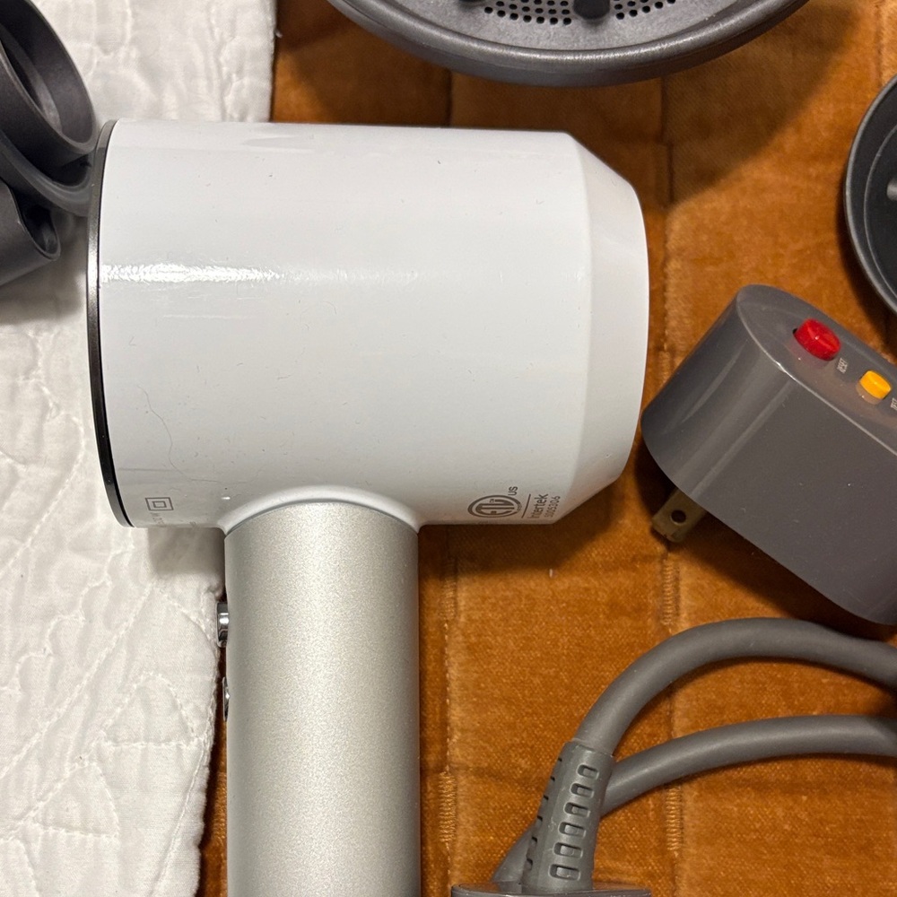 Dyson Silver and Gray Hair Dryer with Attachments - Picture 4 of 7